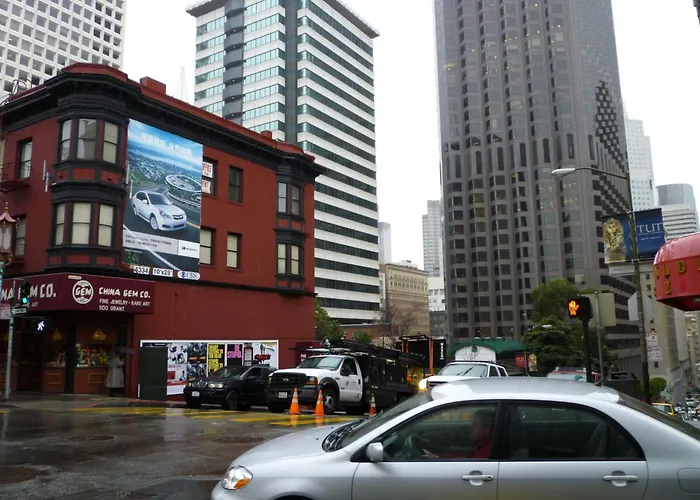 Grant Plaza Hotel
